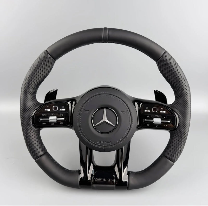 Mercedes AMG Performance Lenkrad – Leder perforiert Klavierlack